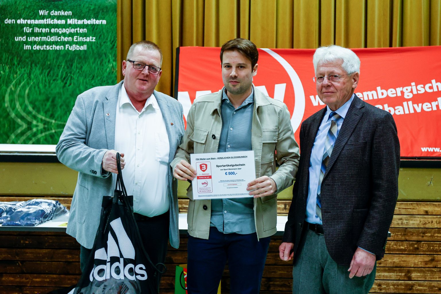 Ehrung für den FSV für ehrenamtliches Engagement FSV Weiler zum Stein